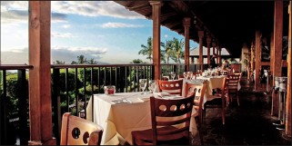 The lanai at Capische